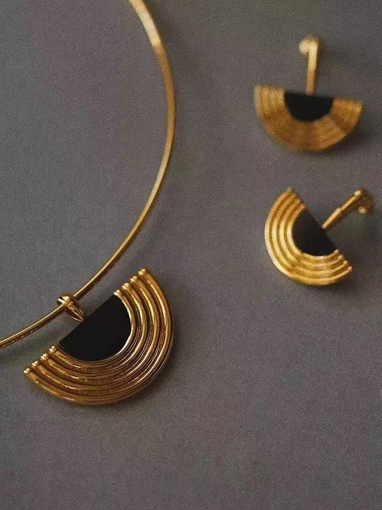 French Egyptian earrings necklace set - view 5