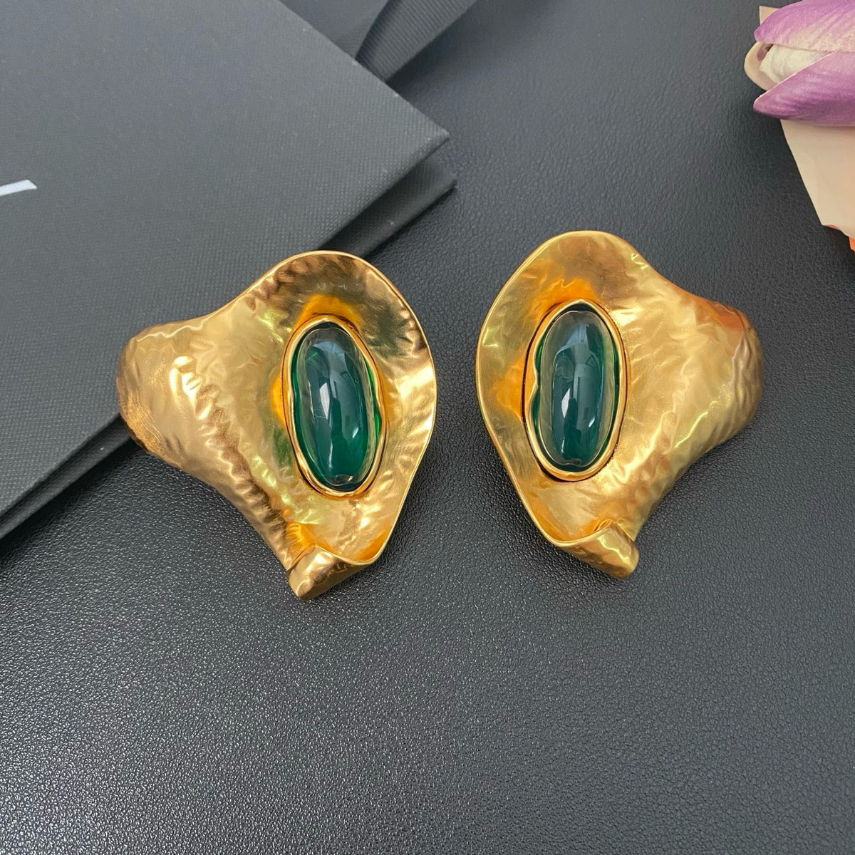 Gold Green Big Vintage Earrings Clip on