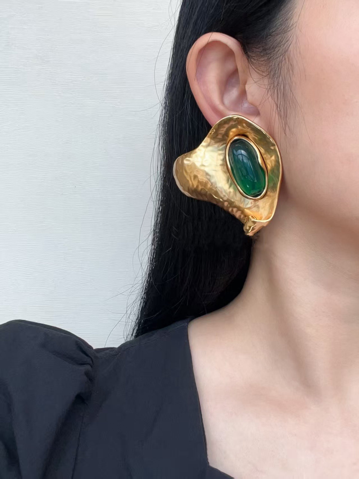 Gold Green Big Vintage Earrings Clip on
