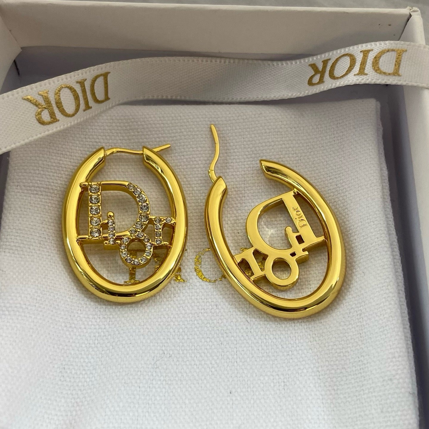 Vintage Authentic Gold-Tone Turn-Lock Earrings