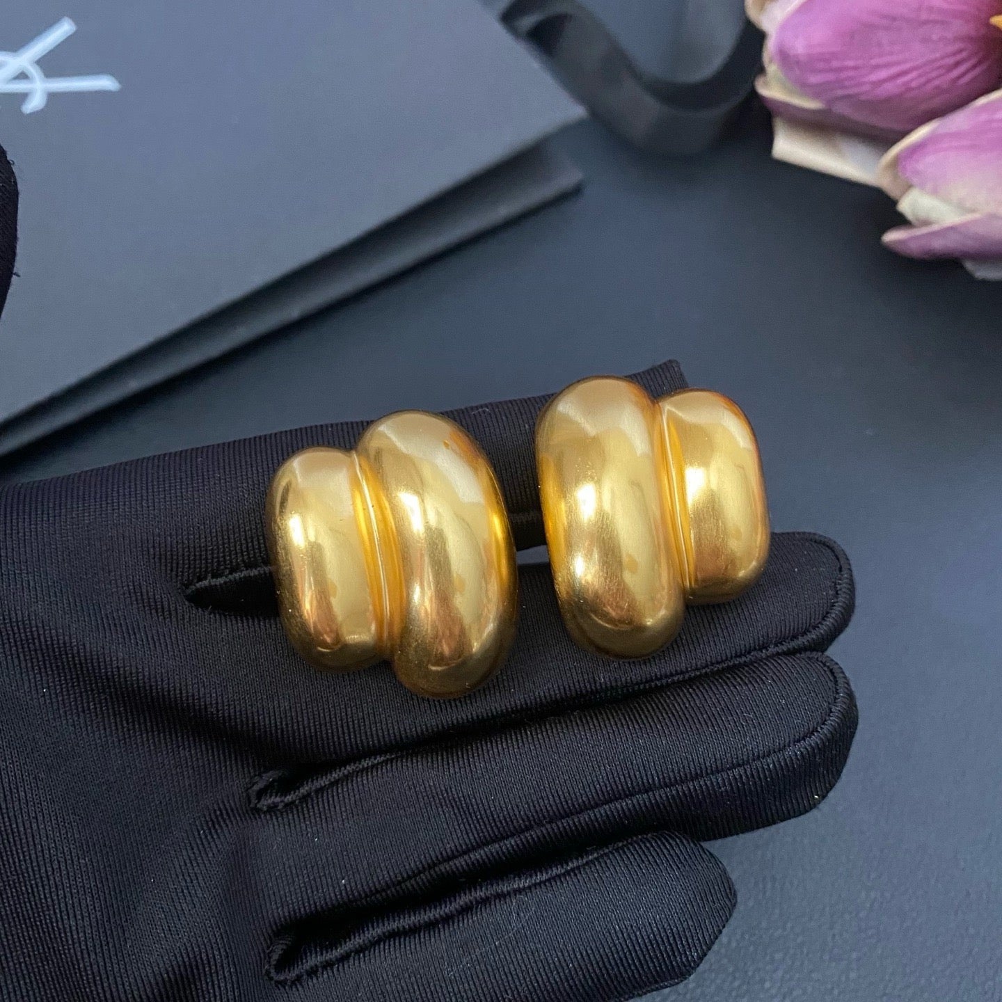 Gold Color Vintage Big Earrings Clip on