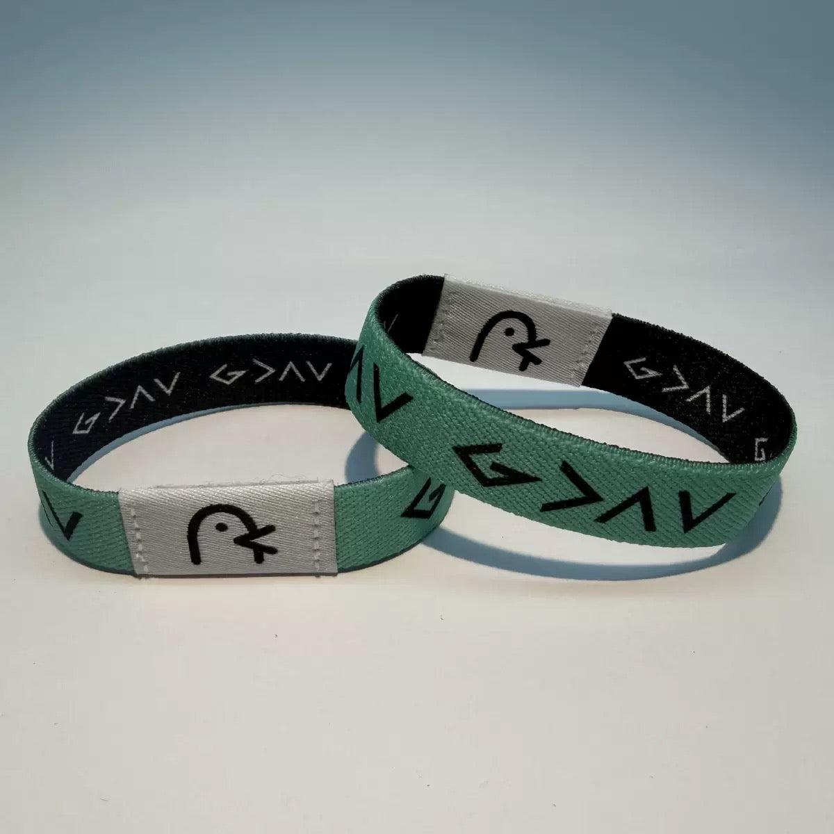 Custom NFC Chip Wristband – WiFi Connection & Information Storage