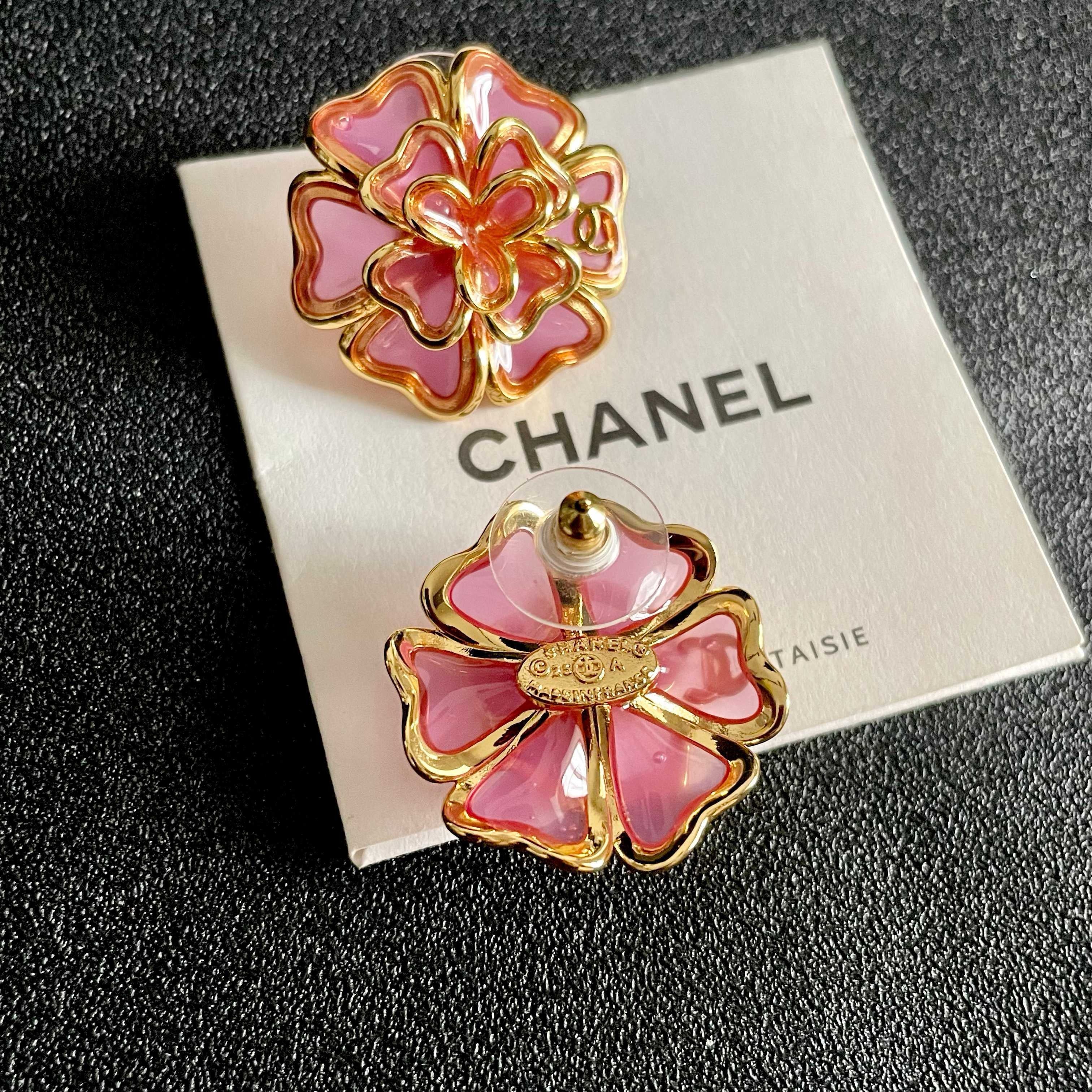 Vintage Authentic Gold-Tone Turn-Lock Earrings