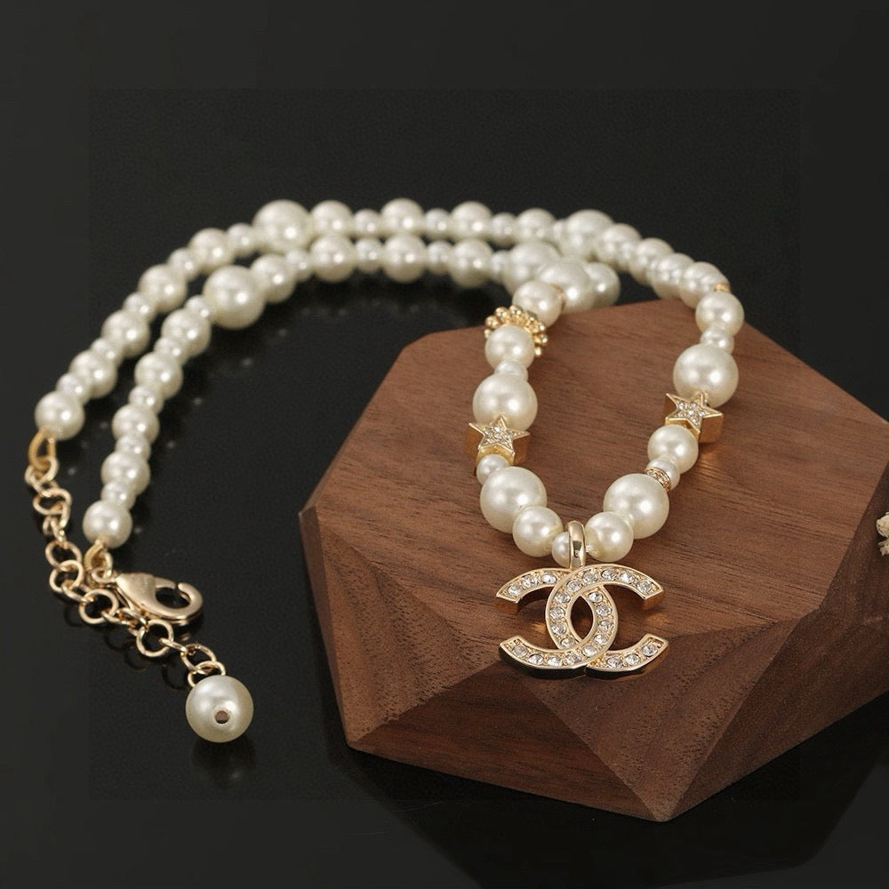 Vintage Authentic Gold-Tone Turn-Lock Necklace
