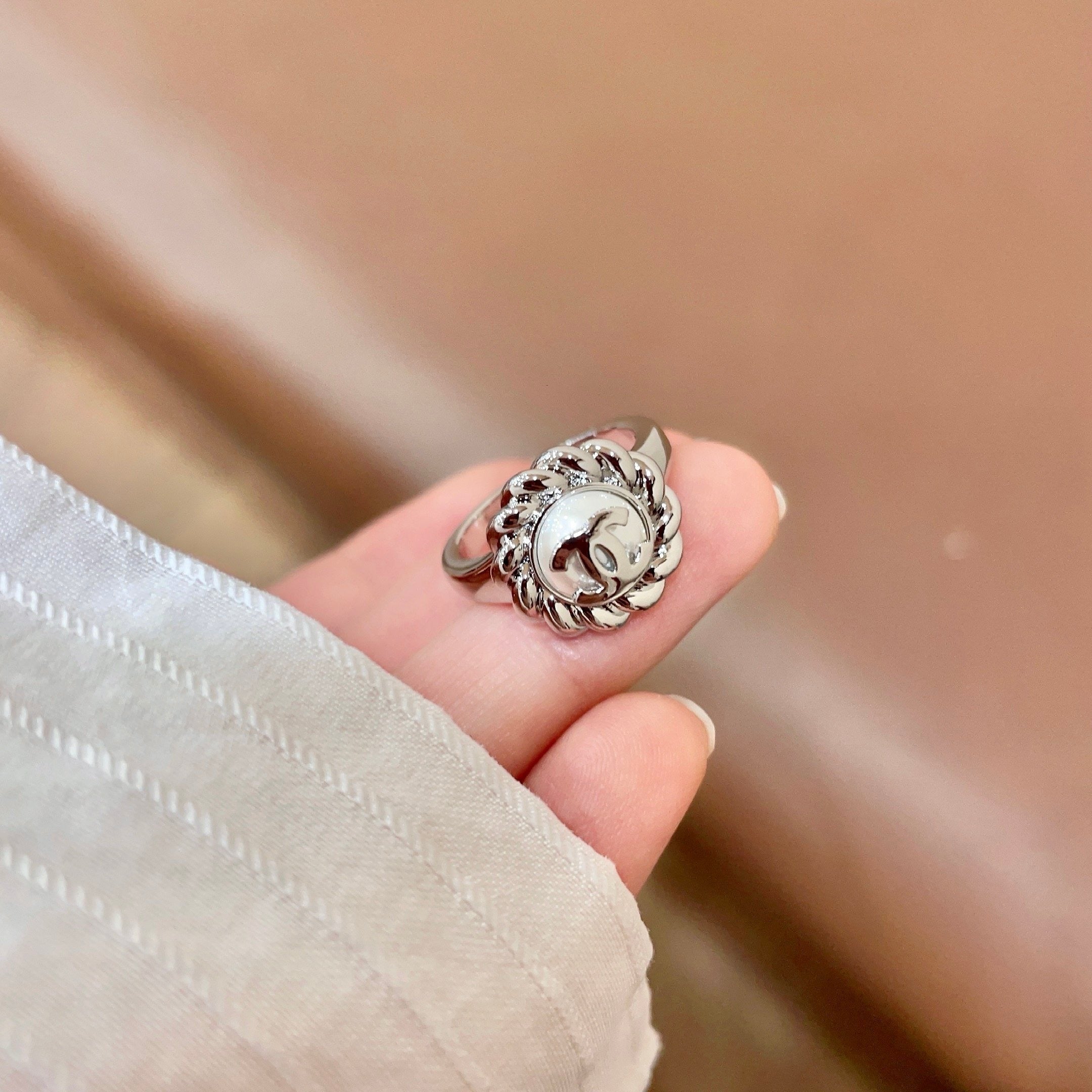 Vintage Authentic Gold-Tone Turn-Lock Ring