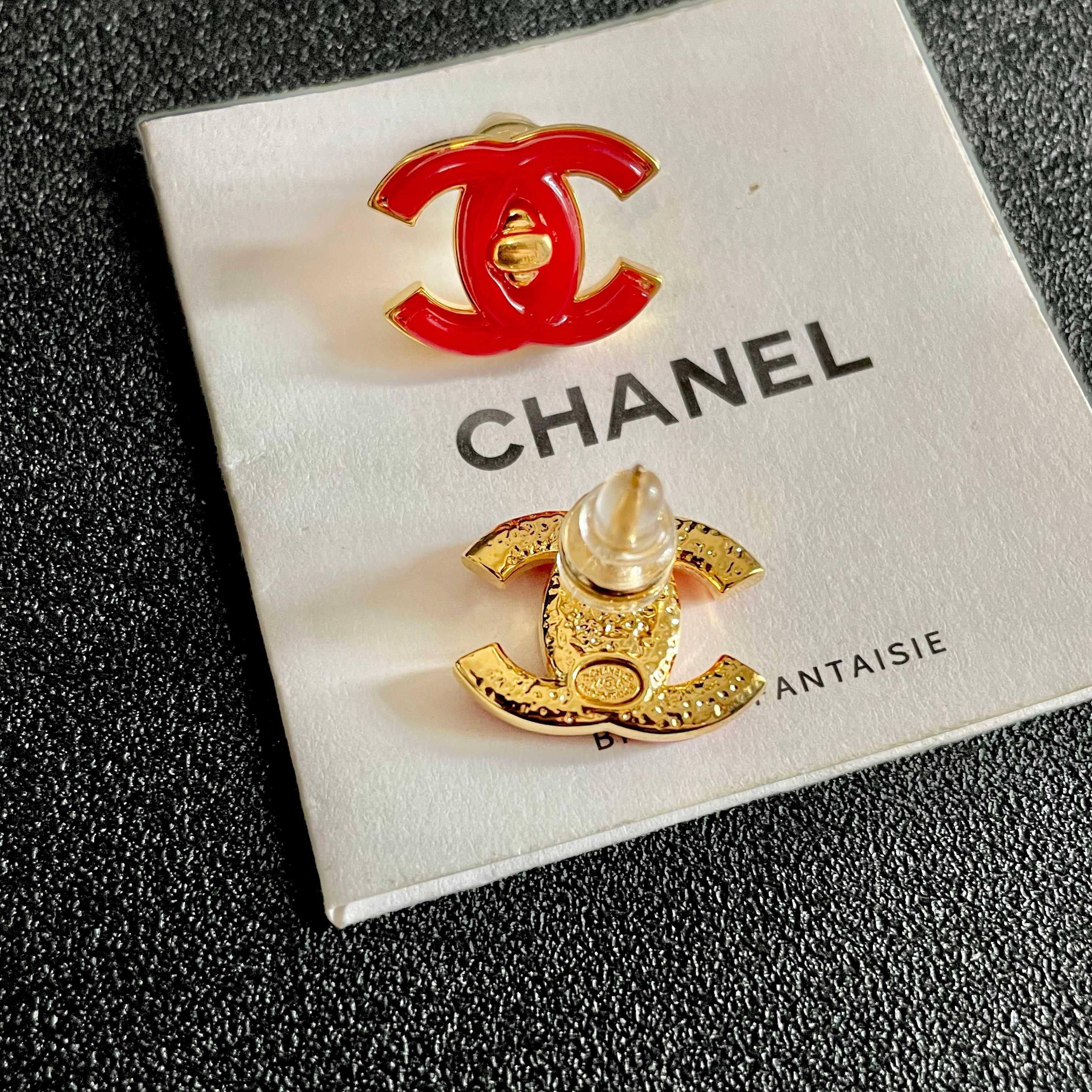 Vintage Authentic Gold-Tone Turn-Lock Earrings