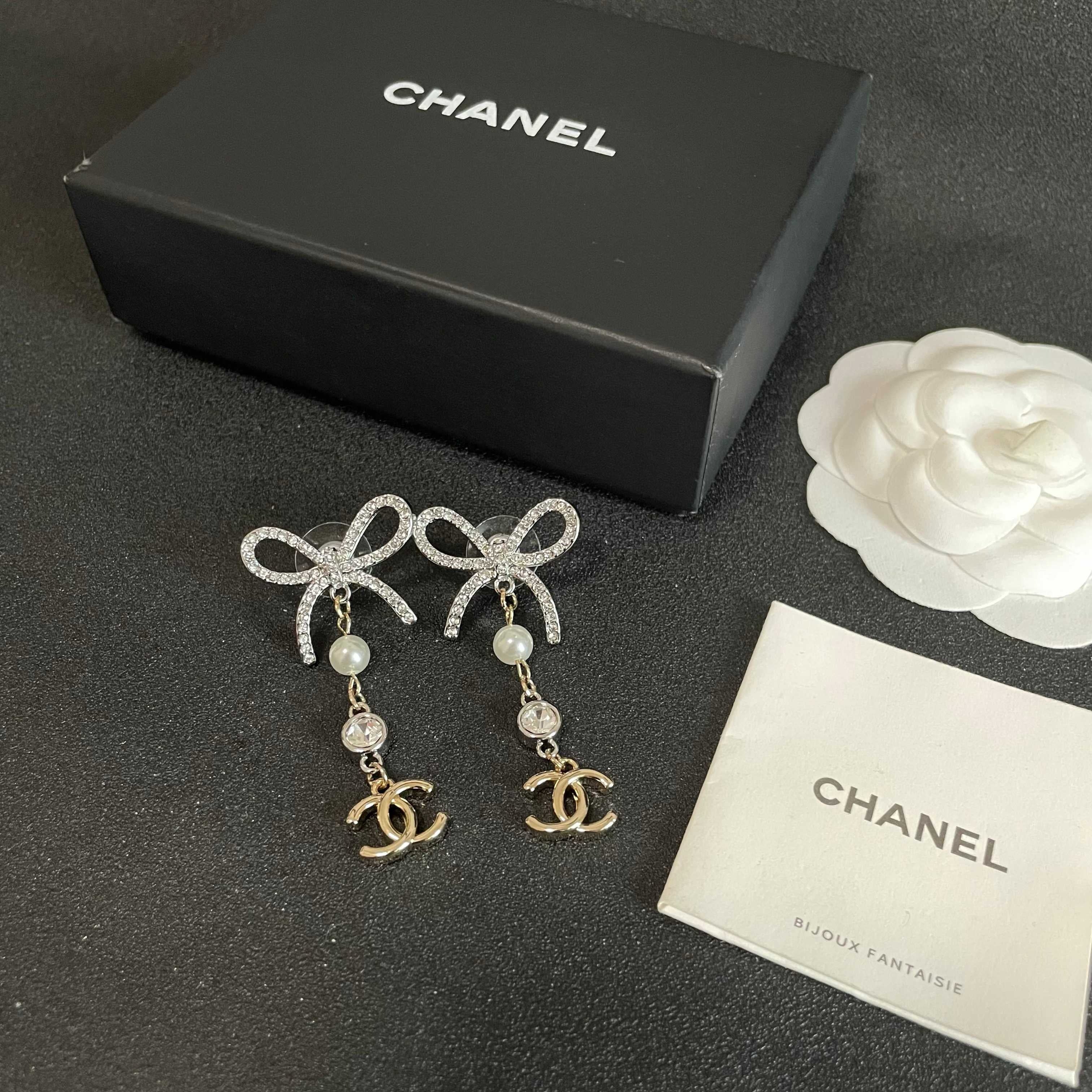 Vintage Authentic Gold-Tone Turn-Lock Earrings