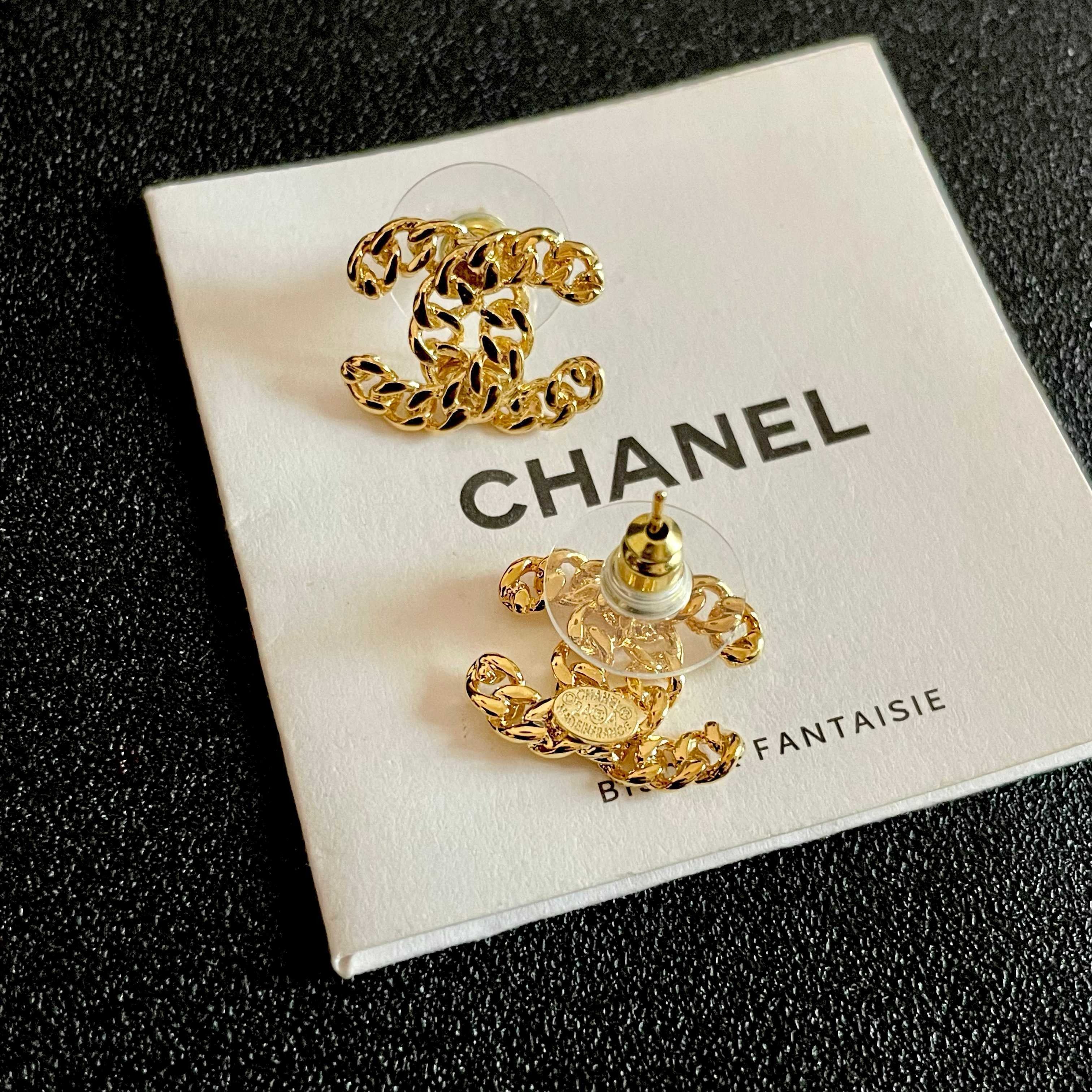 Vintage Authentic Gold-Tone Turn-Lock Earrings