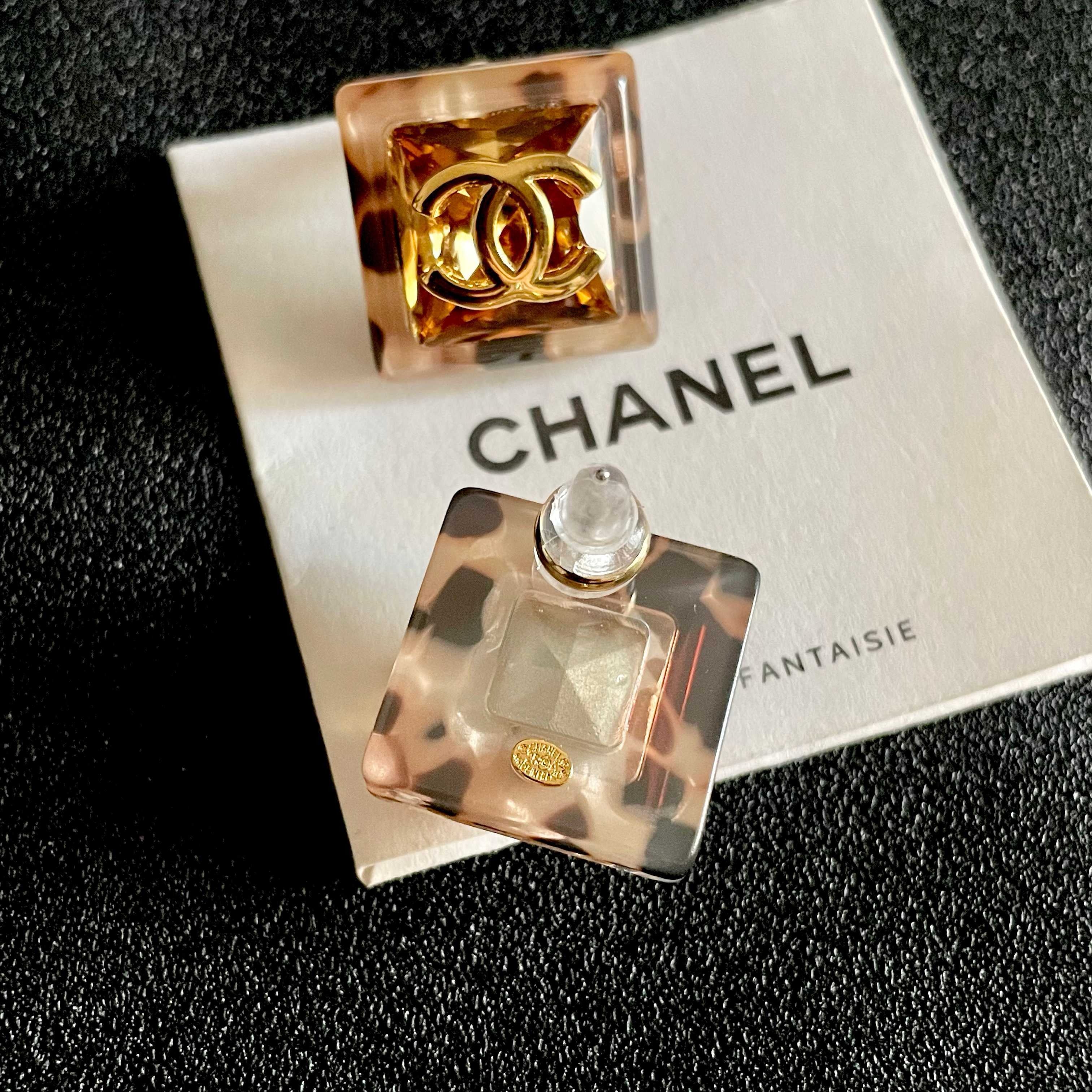 Vintage Authentic Gold-Tone Turn-Lock Earrings
