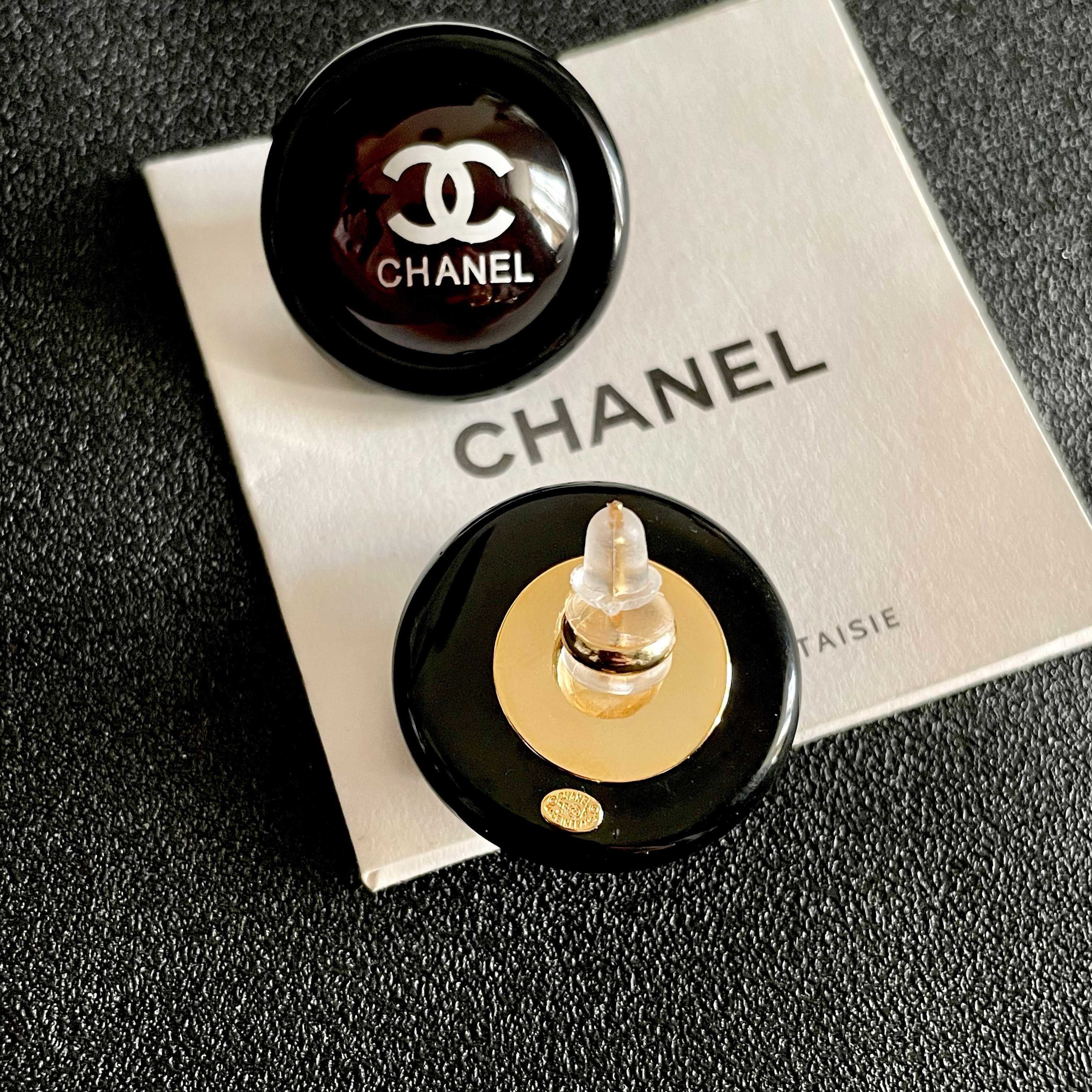 Vintage Authentic Gold-Tone Turn-Lock Earrings