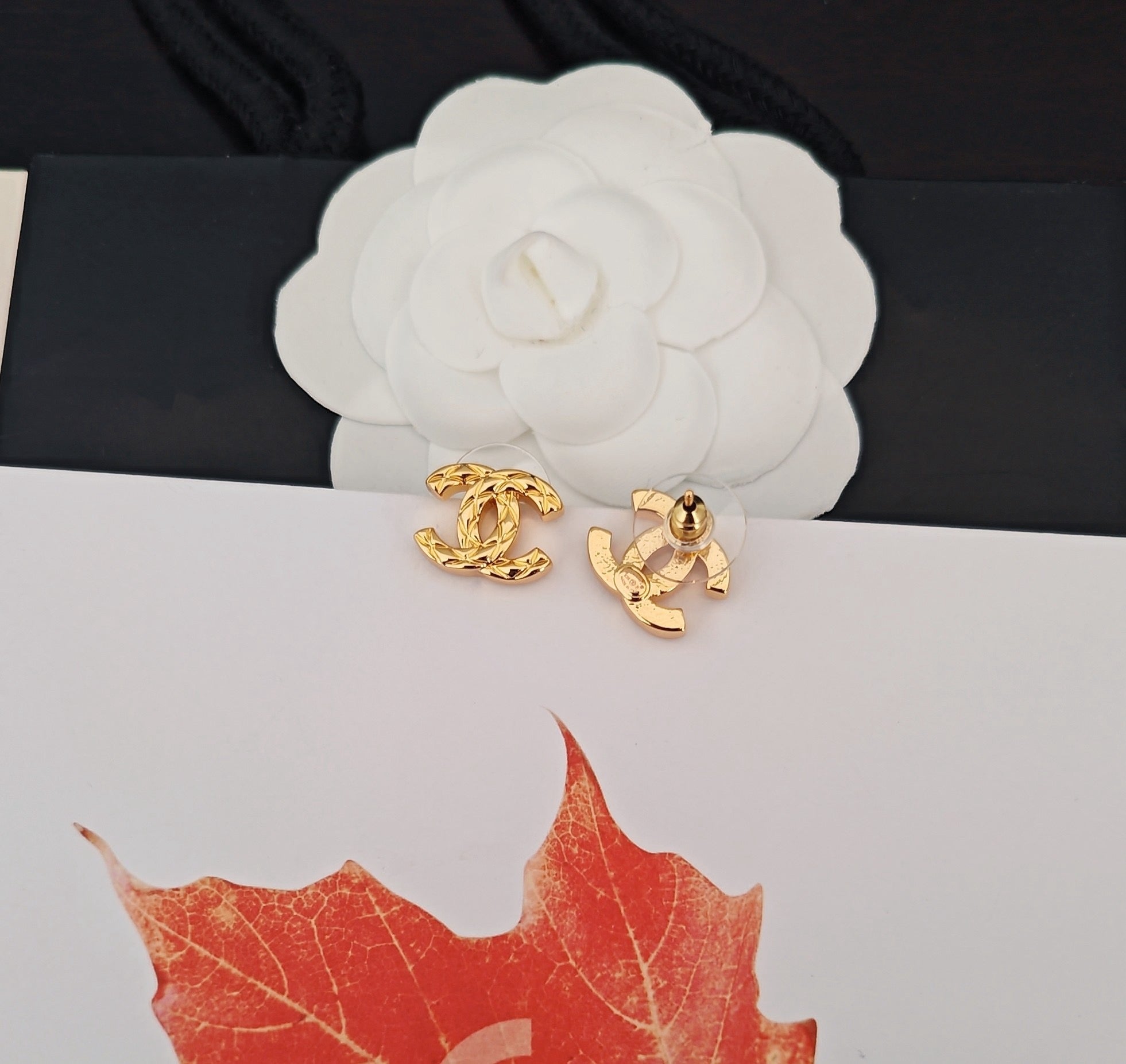 Vintage Authentic Gold-Tone Turn-Lock Small Earrings