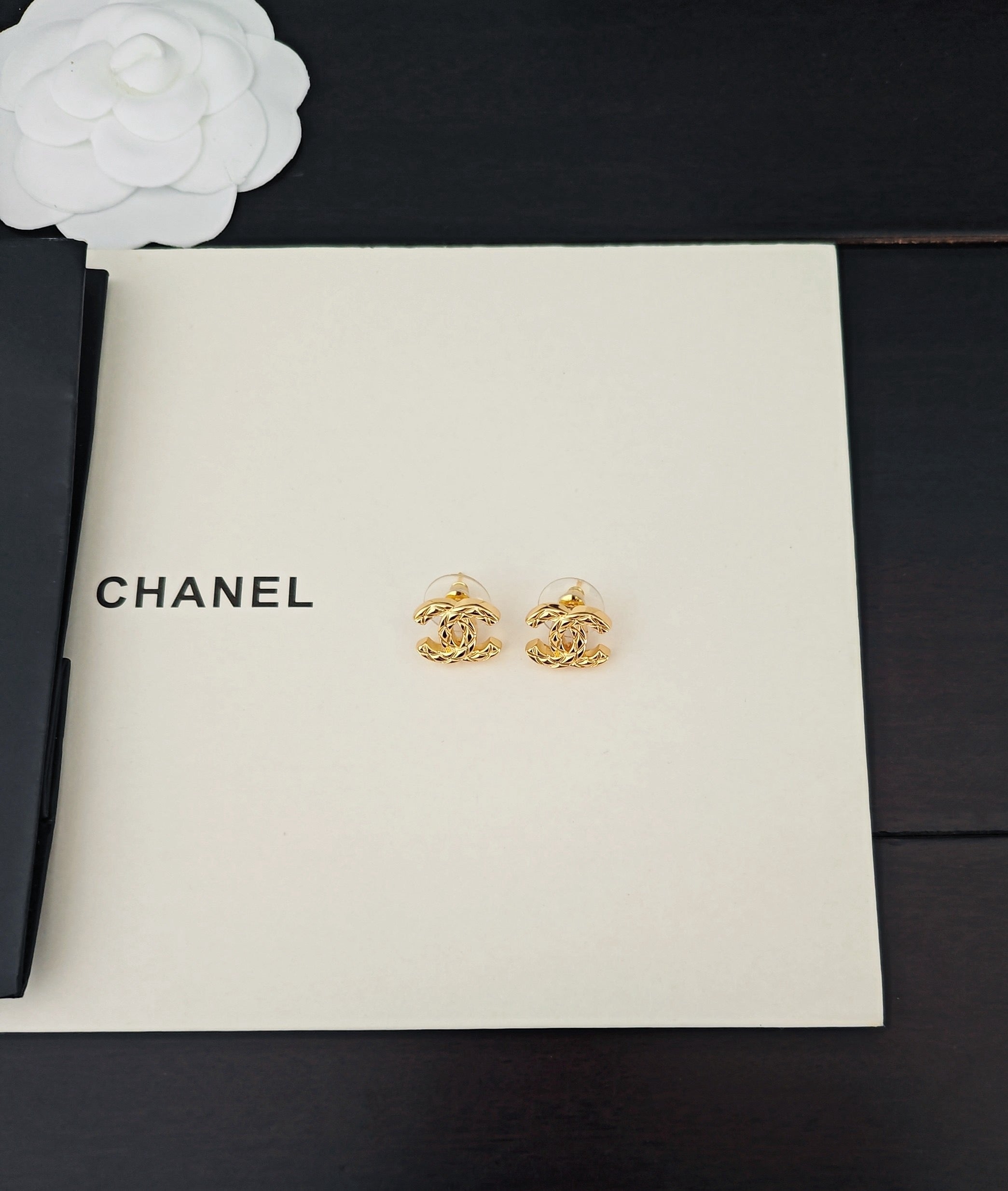 Vintage Authentic Gold-Tone Turn-Lock Small Earrings