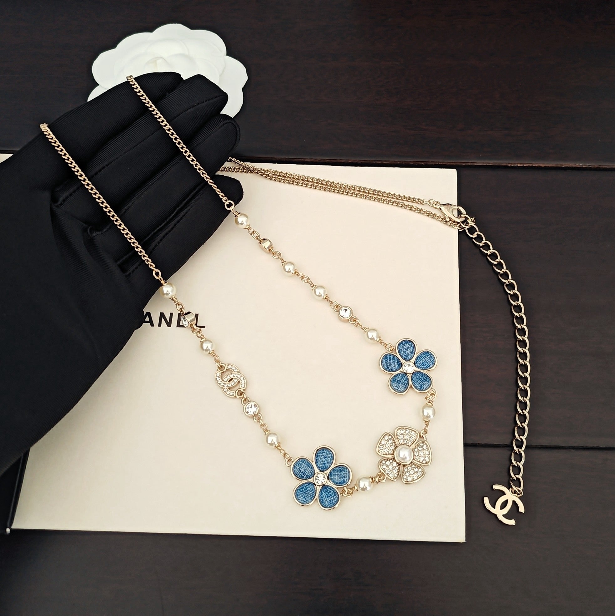 Vintage Authentic Chanel Gold-Tone Turn-Lock Necklace
