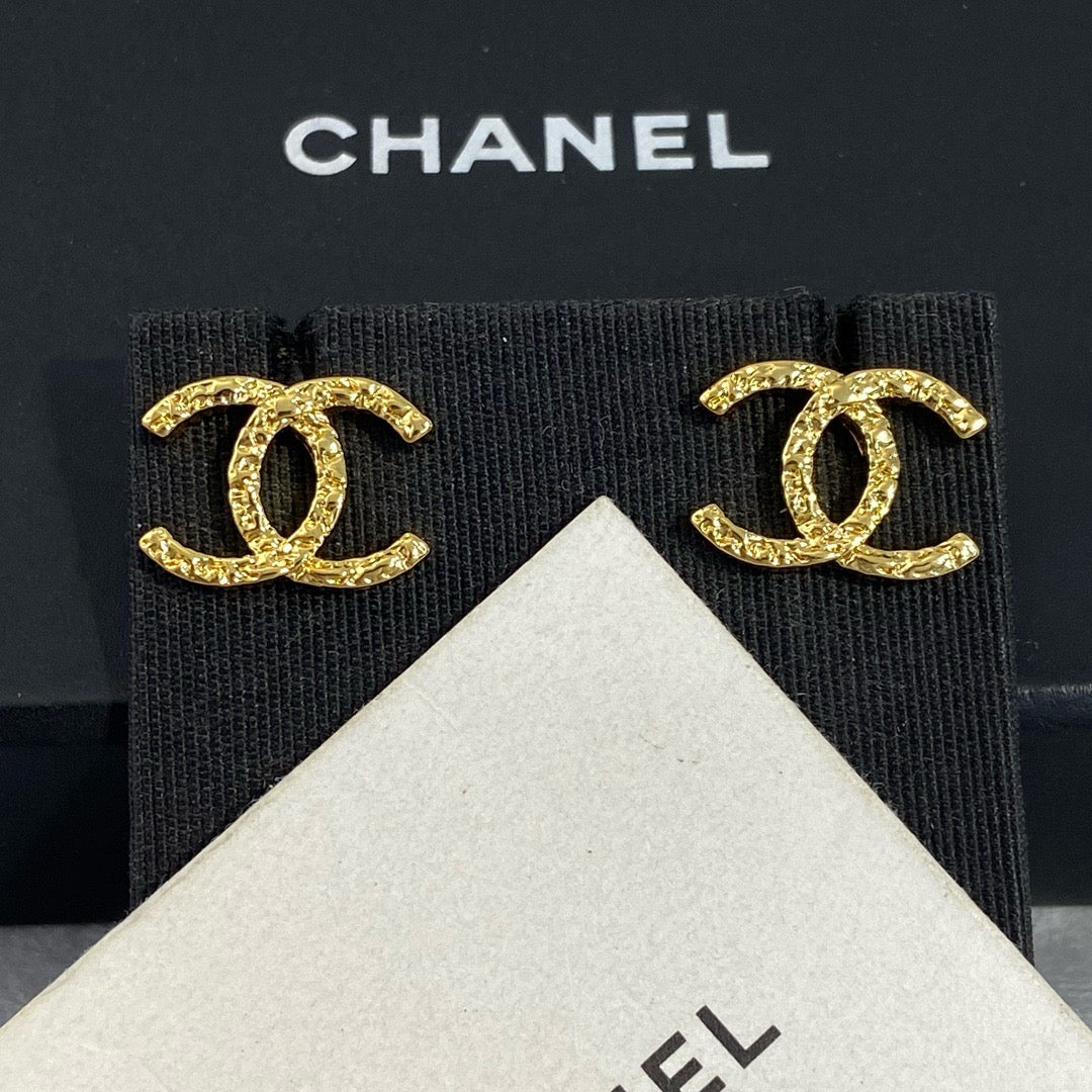 Vintage Authentic Gold-Tone Turn-Lock Earrings