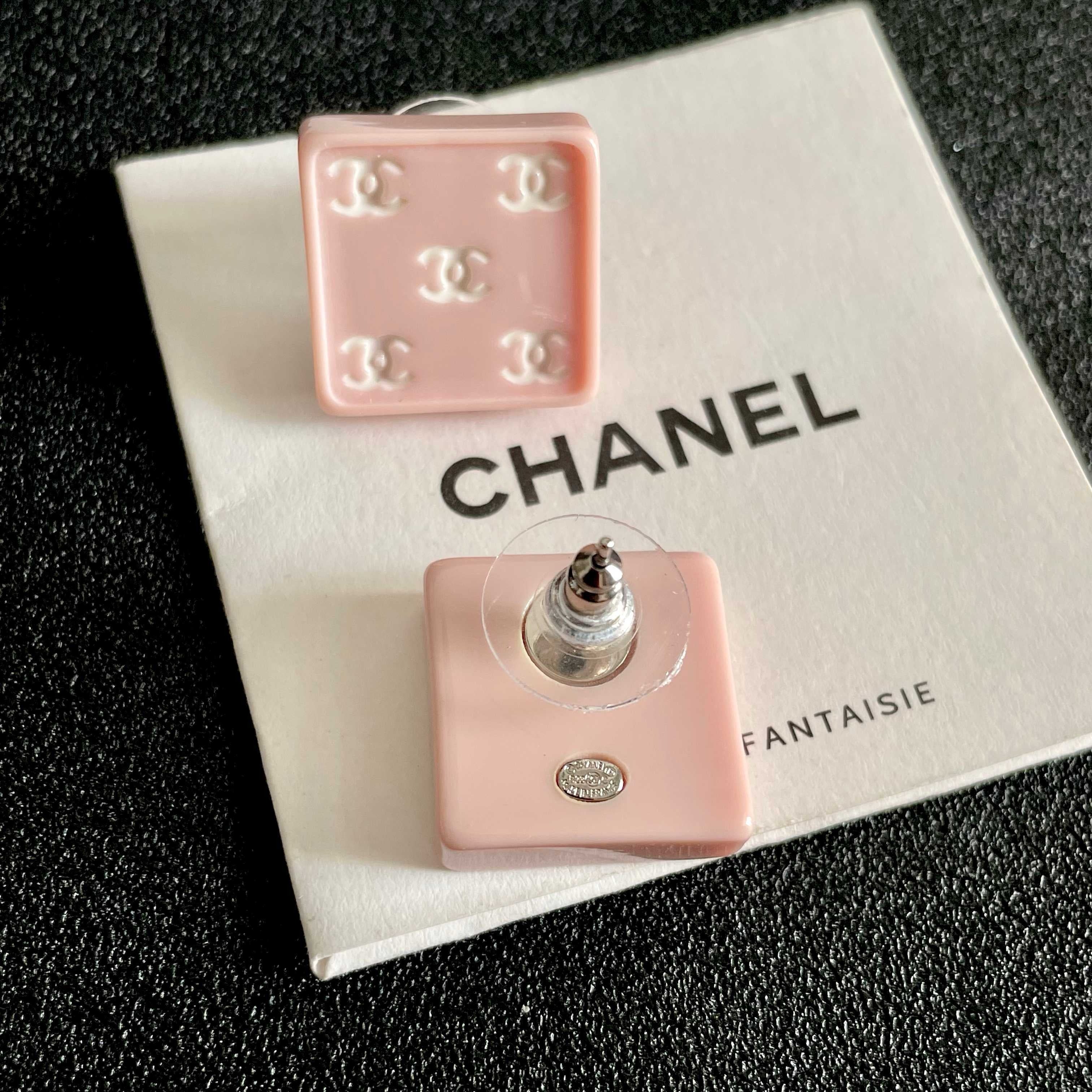 Vintage Authentic Gold-Tone Turn-Lock Earrings