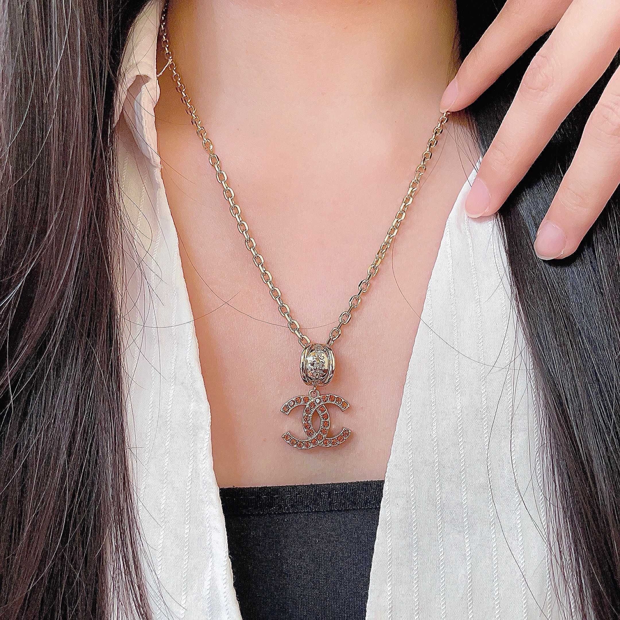 Vintage Authentic Gold-Tone Turn-Lock Necklace