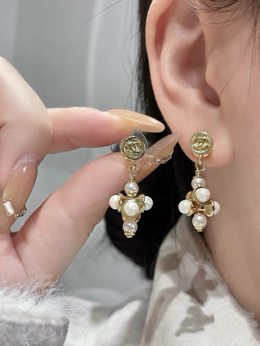 Vintage Authentic Gold-Tone Turn-Lock Earrings