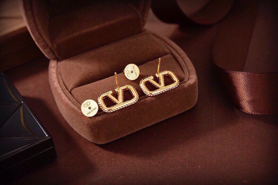 Vintage Authentic Gold-Tone Turn-Lock Earrings