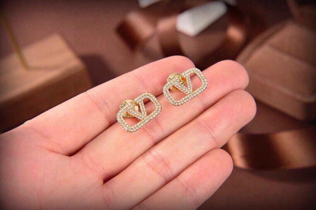 Vintage Authentic Gold-Tone Turn-Lock Earrings