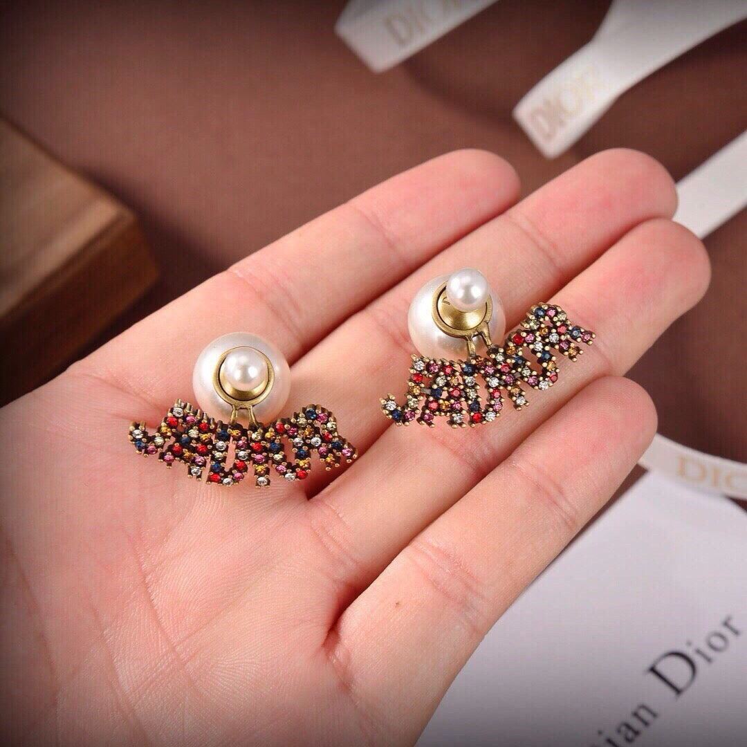 Vintage Authentic Gold-Tone Turn-Lock Earrings