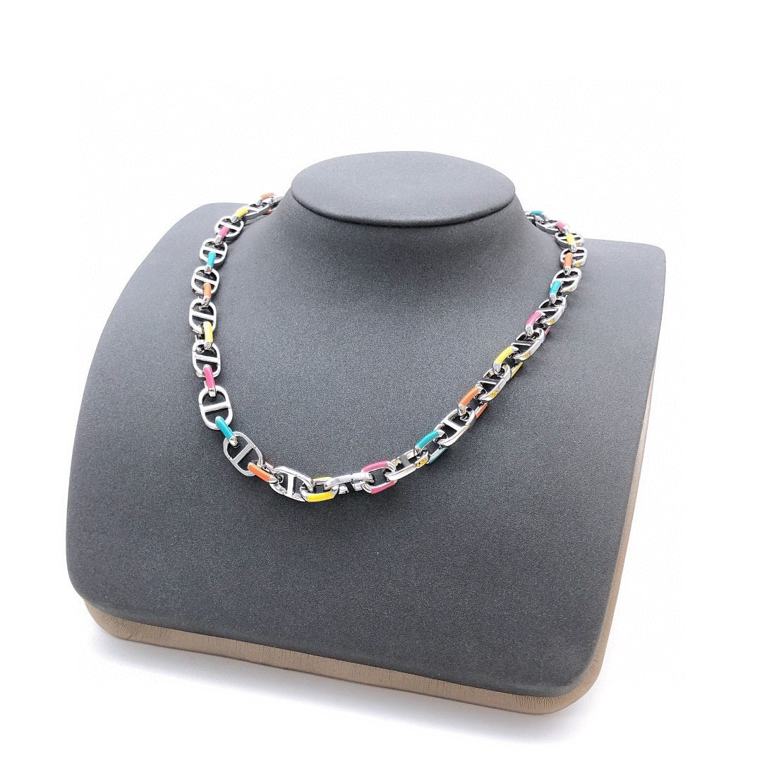 Vintage Authentic Gold-Tone Turn-Lock Necklace