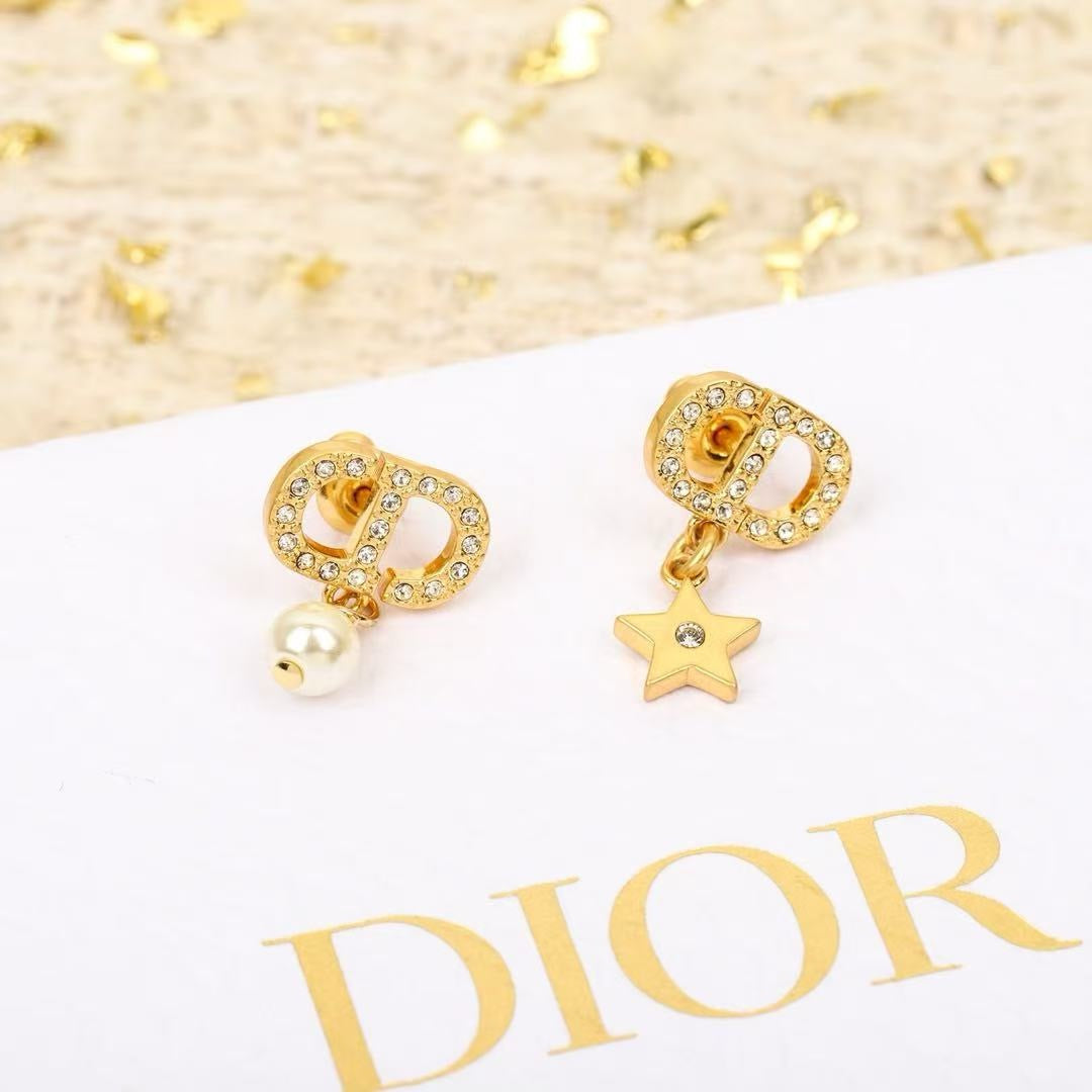 Vintage Authentic Gold-Tone Turn-Lock Earrings