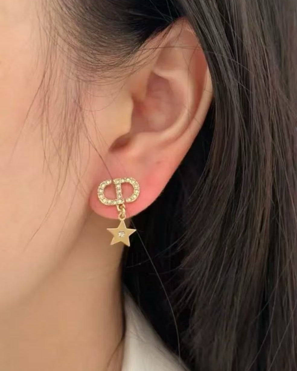 Vintage Authentic Gold-Tone Turn-Lock Earrings