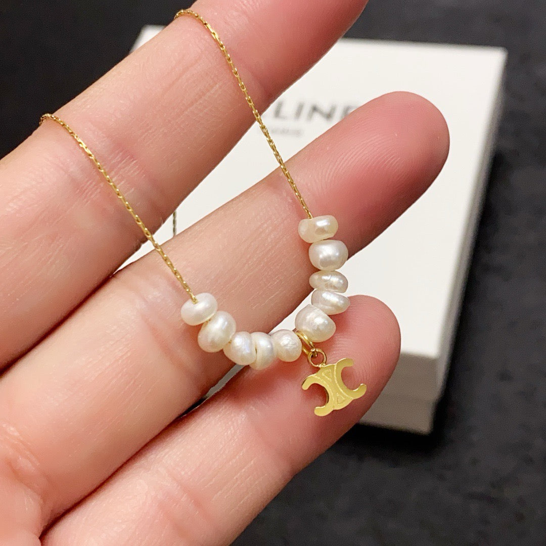 Vintage Authentic Gold-Tone Turn-Lock Necklace