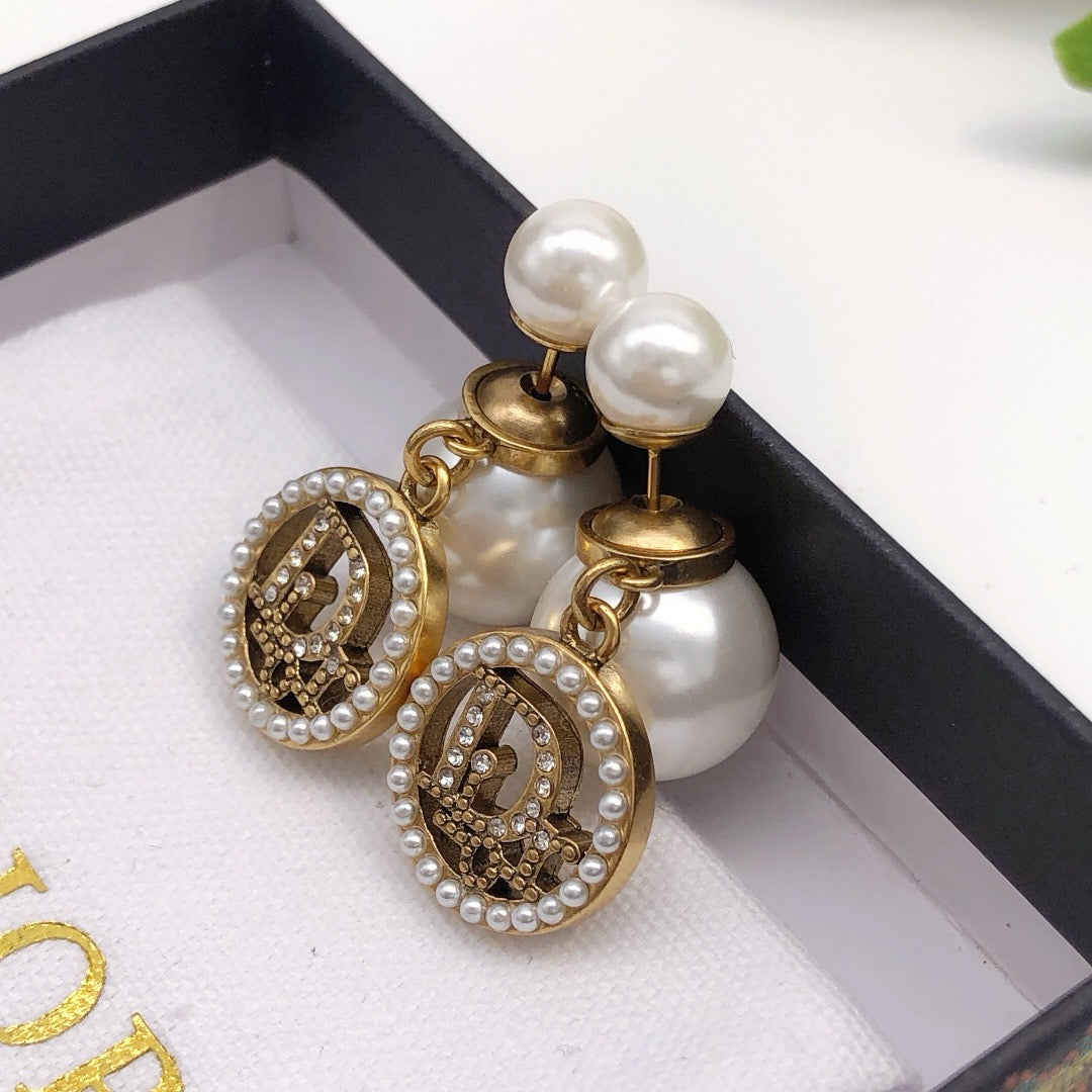 Vintage Authentic Gold-Tone Turn-Lock Earrings
