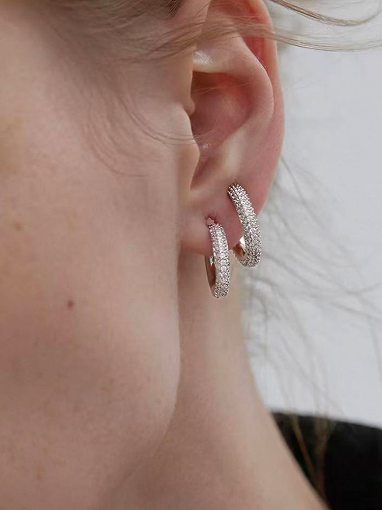 Small Hoop Clip-On Earrings (Gold & Silver) – Product Description