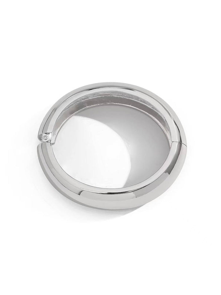 The Bold Rounded Bangle Women | 18K Gold Plated - view 7