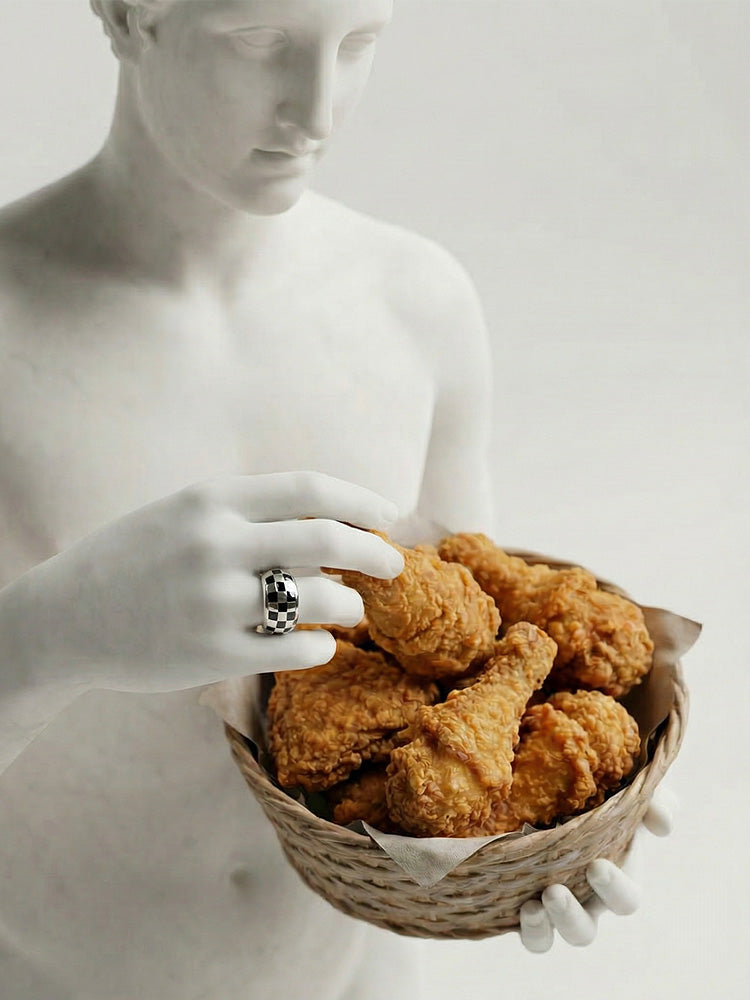 Bague Shakespeare à motif à carreaux blancs, émail, géométrique, ouverture ajustable